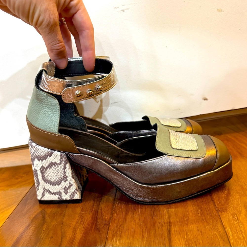 Platform Snakeskin Metallic Heels
